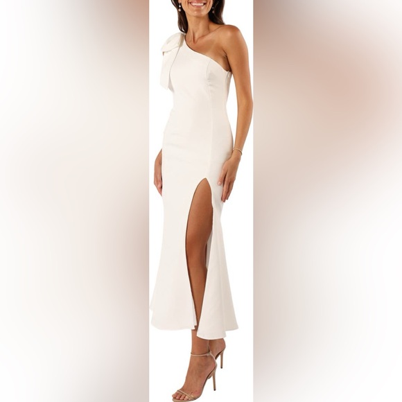 PETAL & PUP CHARMED ONE SHOULDER BOW DRESS ❤️NWT❤️IN STORES❤️ - Picture 3 of 5